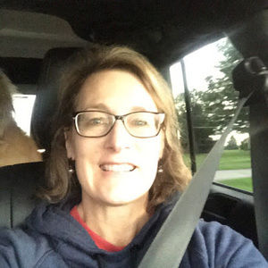 Meet your Posher, Julia